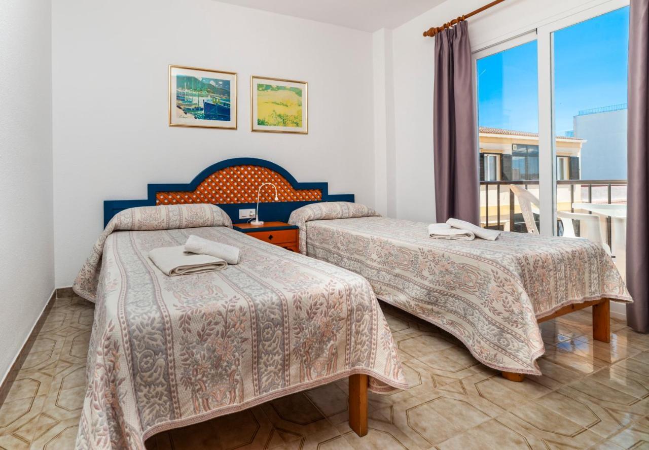 Apartamentos Charlys Can Picafort Кан-Пікафорт Екстер'єр фото