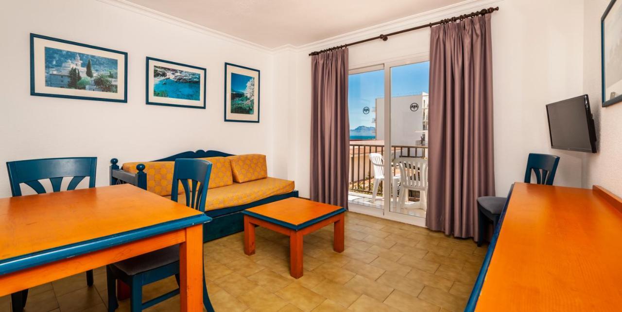 Apartamentos Charlys Can Picafort Кан-Пікафорт Екстер'єр фото