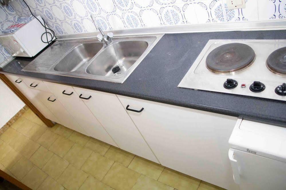 Apartamentos Charlys Can Picafort Кан-Пікафорт Екстер'єр фото