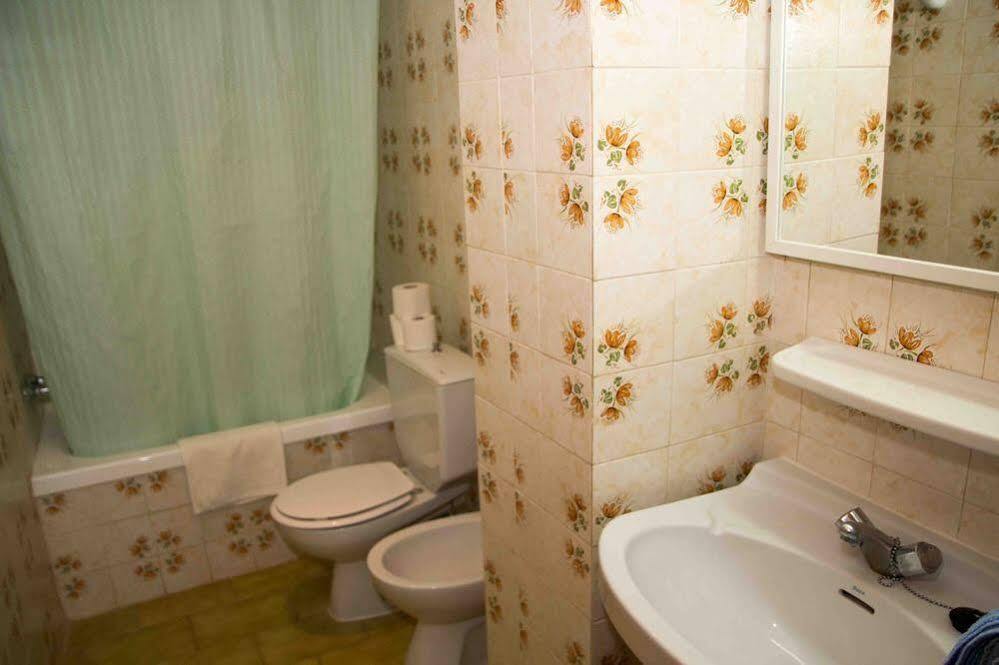 Apartamentos Charlys Can Picafort Кан-Пікафорт Екстер'єр фото